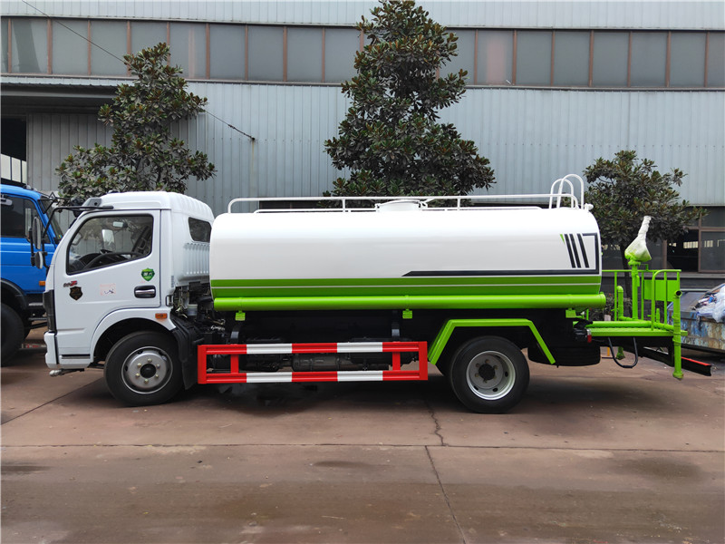 ����8��9����ˮ܇